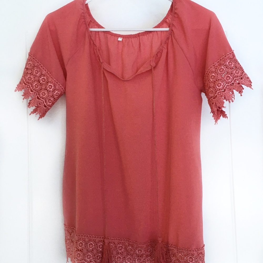 NWOT Slightly sheer, lace accents blouse